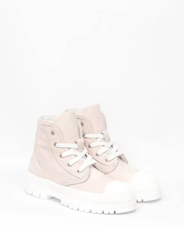 Shop zoe kratzmann Exempt Sneaker-Rose Leather