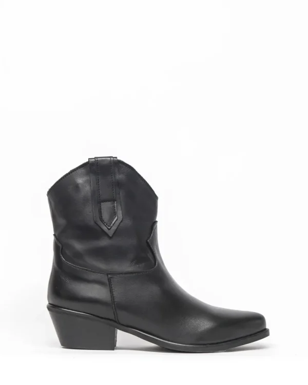 Fashion zoe kratzmann Fiesta Boot-Black Leather