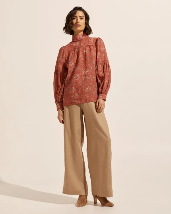 New zoe kratzmann Pace Top-Rust Paisley